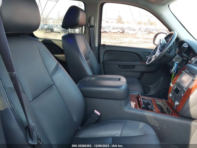 2012 CHEVROLET AVALANCHE 1500 LTZ VIN: 3GNTKGE73CG246327