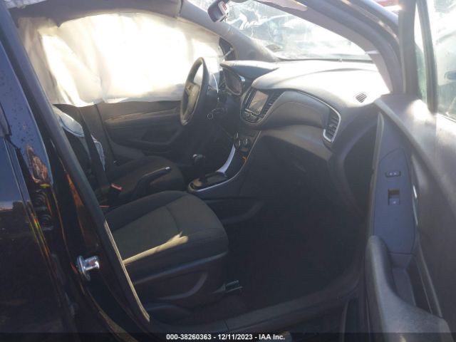 KL7CJNSB5LB017971 Chevrolet Trax Awd Ls