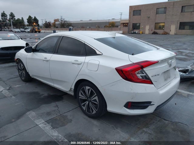 2018 HONDA CIVIC EX-L VIN: JHMFC1F75JX011272