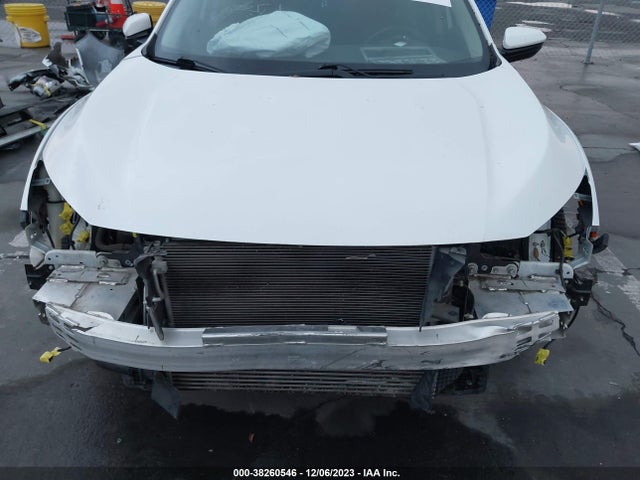2018 HONDA CIVIC EX-L VIN: JHMFC1F75JX011272