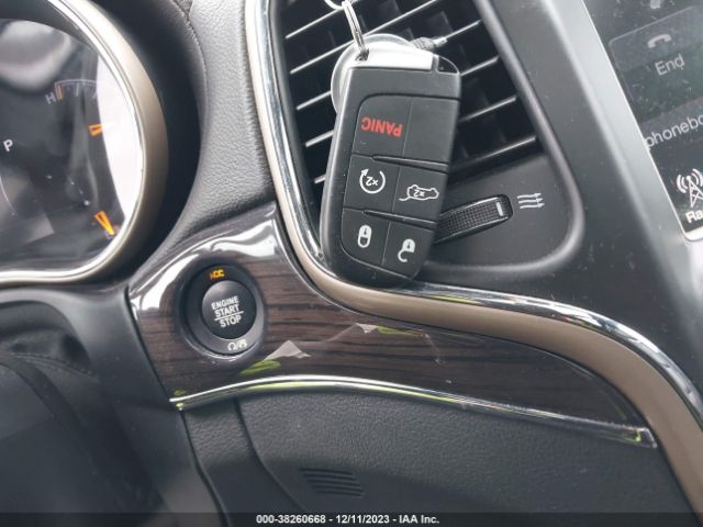 2017 JEEP GRAND CHEROKEE 1C4RJFCG6HC749590 Photo 10