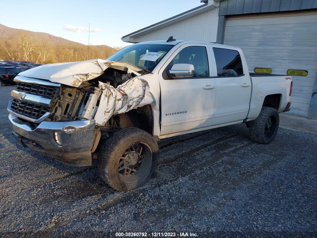 Chevrolet Silverado 1500 1lt 2017 3GCUKREC8HG458556 Image 2
