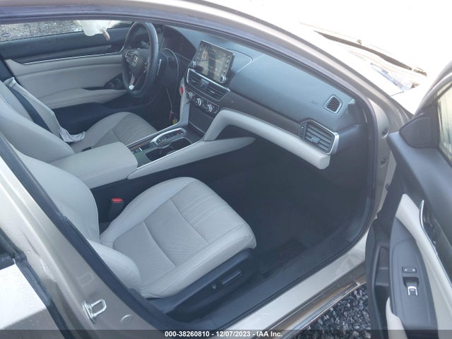 2019 HONDA ACCORD TOURING 2.0T VIN: 1HGCV2F90KA025799