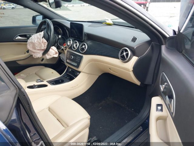 WDDSJ4EB0JN511483 Mercedes-Benz CLA 250