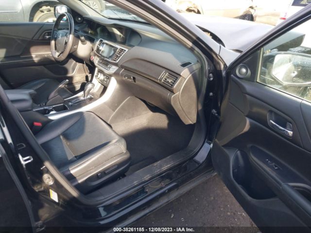 1HGCR6F7XFA005253 Honda Accord Hybrid Touring