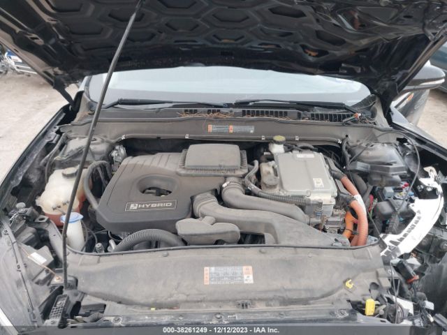 3FA6P0RU1KR182229 Ford Fusion Hybrid Titanium