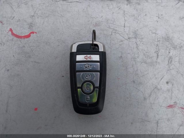 3FA6P0RU1KR182229 Ford Fusion Hybrid Titanium