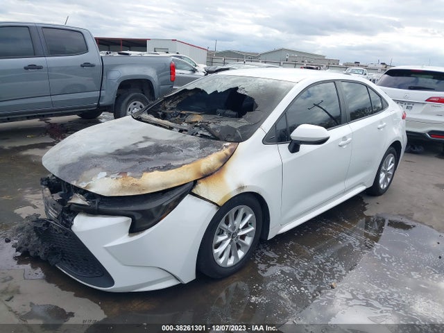 Toyota COROLLA LE 2020 5YFVPRAE2LP121686 Image 2
