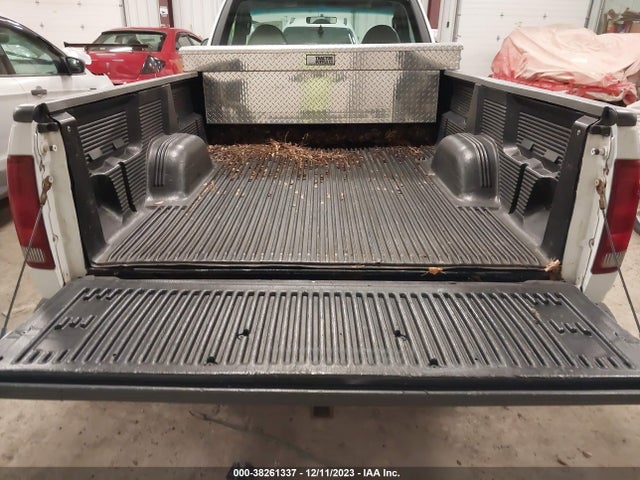 2004 FORD F-150 HERITAGE XL/XLT VIN: 2FTRF18W24CA00276