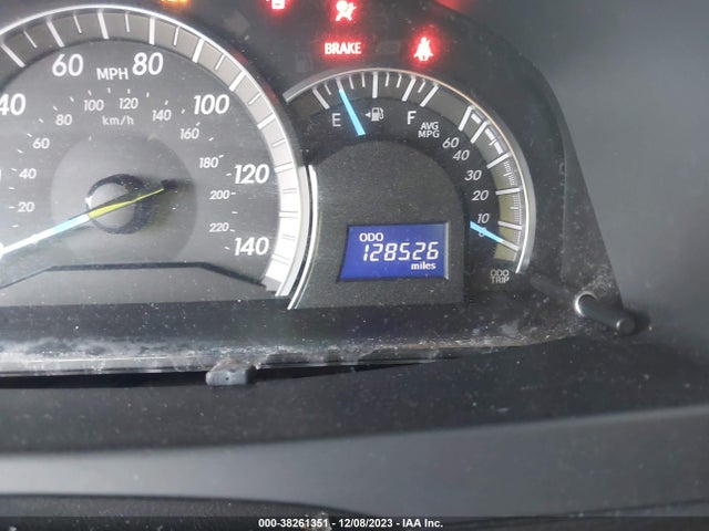 2014 TOYOTA CAMRY SE VIN: 4T1BF1FK3EU772896