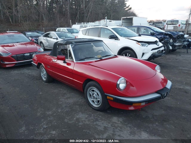 1986 ALFA ROMEO VELOCE 2000 SPIDER VIN: ZARBA5412G1037986