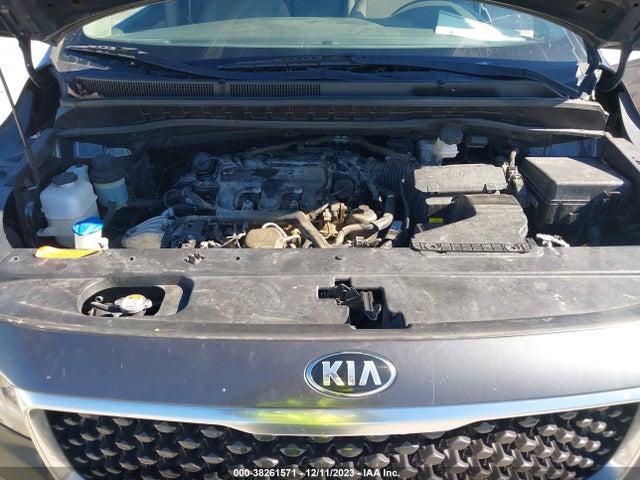 KIA SEDONA LX 2016 KNDMB5C15G6183979 Image 10