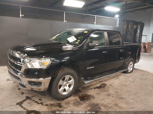 RAM 1500 Big Horn  4x4 57 Box 2020 1C6SRFFT7LN204523 Image 2