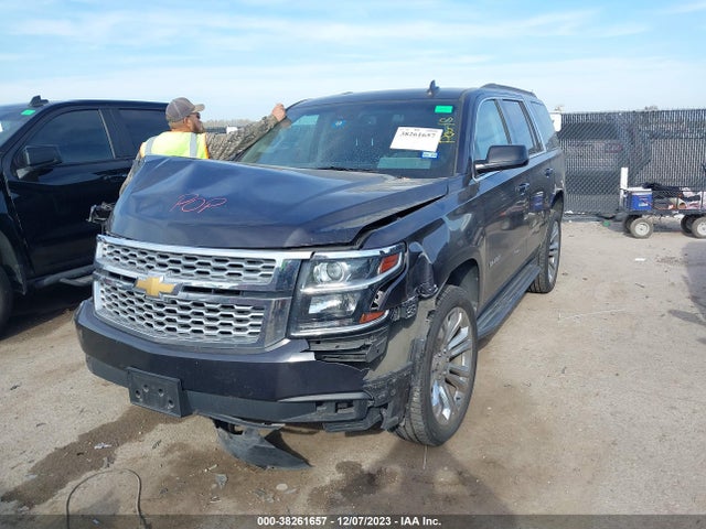 Chevrolet Tahoe Lt 2018 1GNSKBKC2JR378153 Image 2