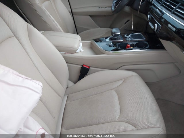 WA1VAAF70JD001232 Audi Q7 3.0t Premium