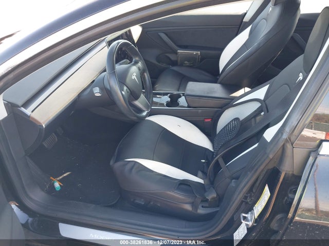 5YJ3E1EA5JF152252 Tesla Model 3 Mid Range/long Range