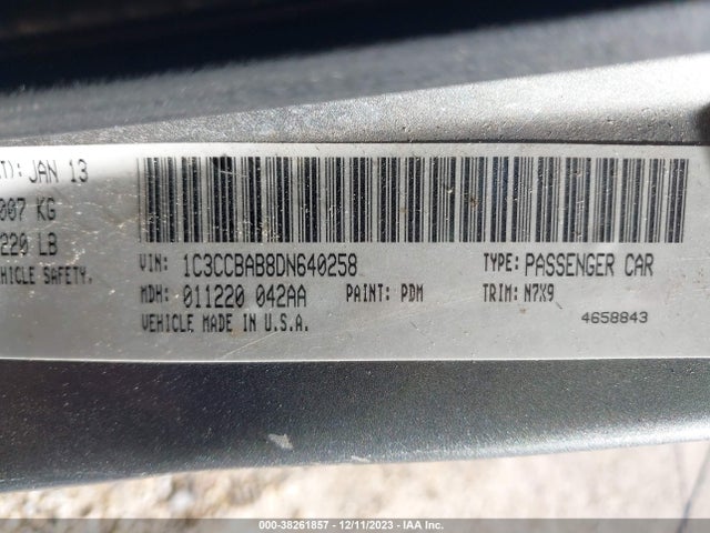 2013 CHRYSLER 200 LX VIN: 1C3CCBAB8DN640258