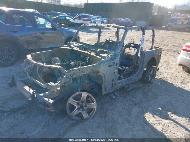 1C4GJXAG8JW326076 Jeep Wrangler Sport S 4x4