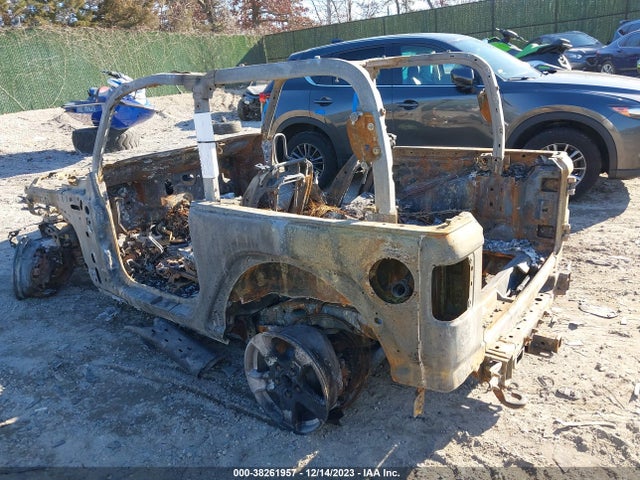 1C4GJXAG8JW326076 Jeep Wrangler Sport S 4x4