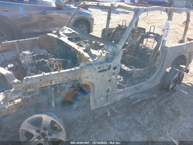 1C4GJXAG8JW326076 Jeep Wrangler Sport S 4x4