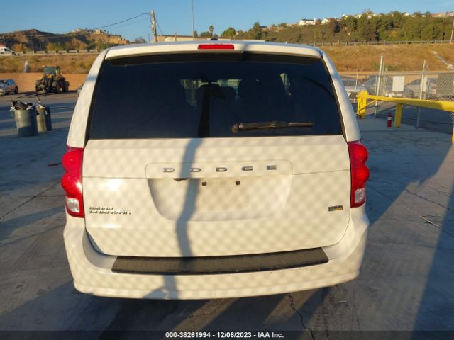 2C4RDGBG8JR148306 Dodge Grand Caravan Se Plus