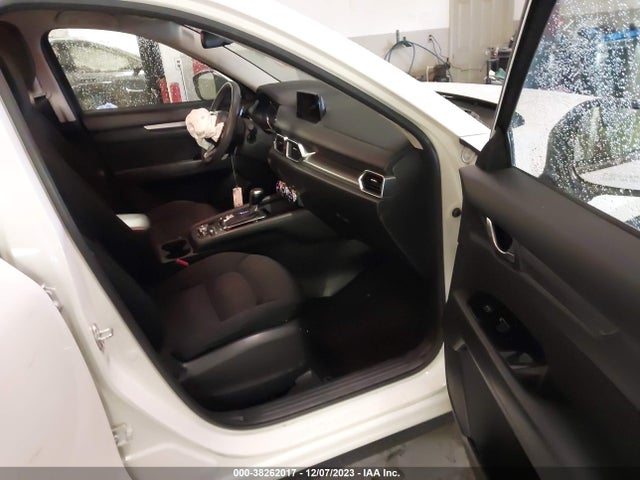 2017 MAZDA CX-5 SPORT VIN: JM3KFABL3H0116171