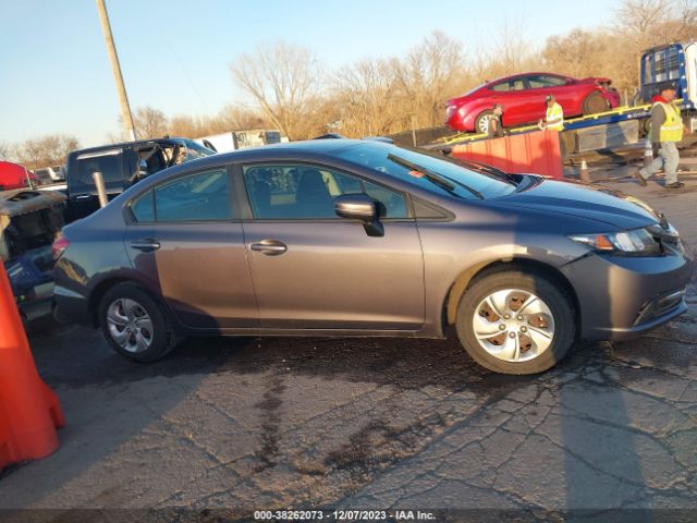 19XFB2F51EE069488 Honda Civic Lx