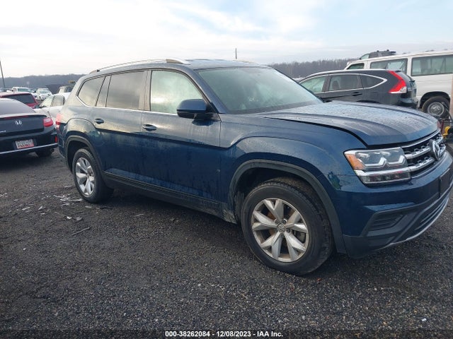 2018 VOLKSWAGEN ATLAS 3.6L V6 S VIN: 1V2GR2CA2JC538671