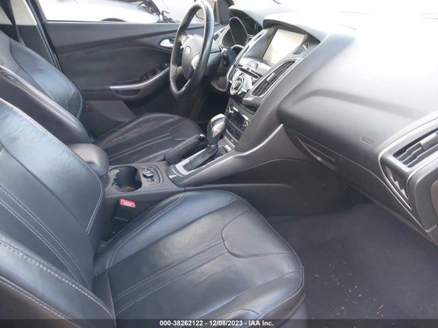 2014 FORD FOCUS TITANIUM VIN: 1FADP3N20EL387234