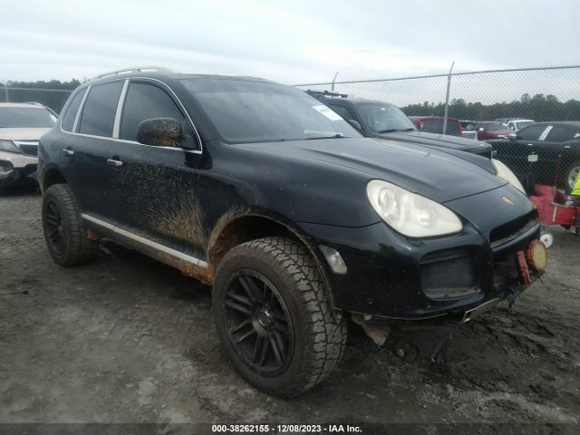 2004 PORSCHE CAYENNE WP1AC29P94LA92817 Photo 0