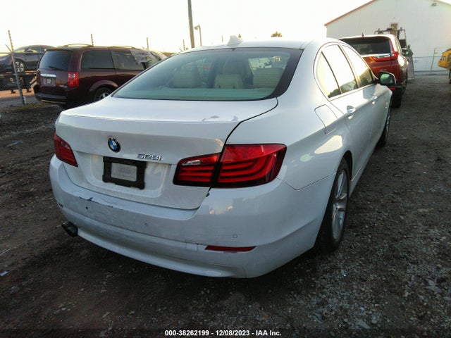 2012 BMW 528I XDRIVE VIN: WBAXH5C51CDW07143