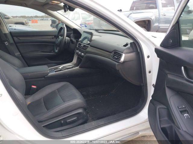 1HGCV2F96KA005704 Honda Accord Touring 2.0t