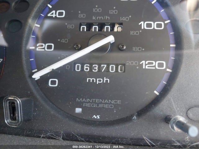 2000 HONDA CIVIC LX VIN: 1HGEJ6573YL032190