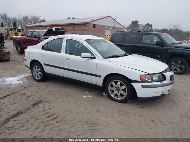 2004 VOLVO S60 2.5T AWD VIN: YV1RH59H042377082