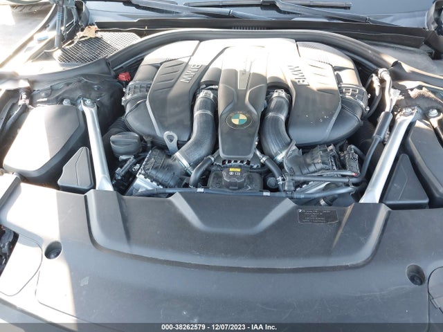 BMW 750i 2018 WBA7F0C54JGM23917 Image 10