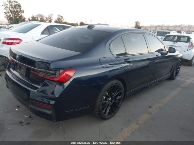 WBA7T2C00MCE96340 BMW 7 Series 740i