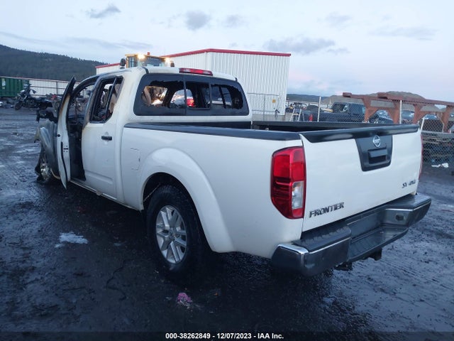2015 NISSAN FRONTIER SV/SL VIN: 1N6AD0FV3FN731025