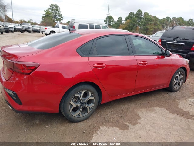 2021 KIA FORTE LXS VIN: 3KPF24AD8ME333041