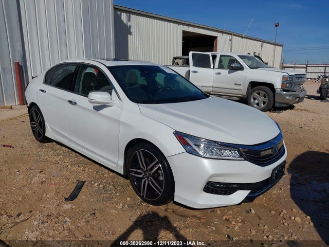 Honda Accord Touring 2016 1HGCR3F96GA006952 Image 1