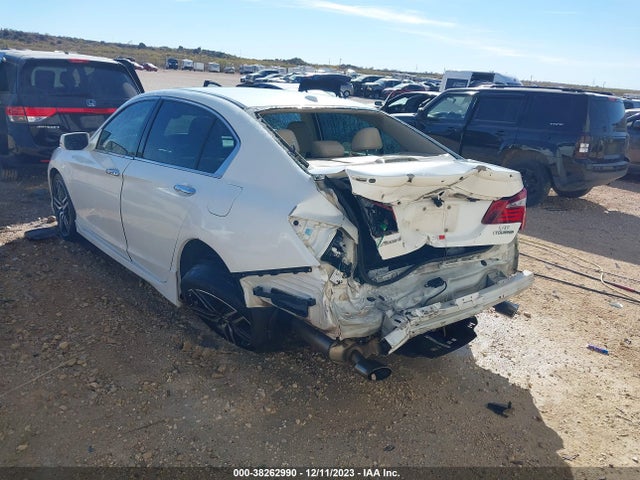 Honda Accord Touring 2016 1HGCR3F96GA006952 Image 3