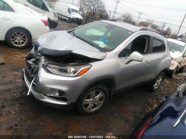 Chevrolet Trax Lt 2018 KL7CJPSB8JB569067 Image 2