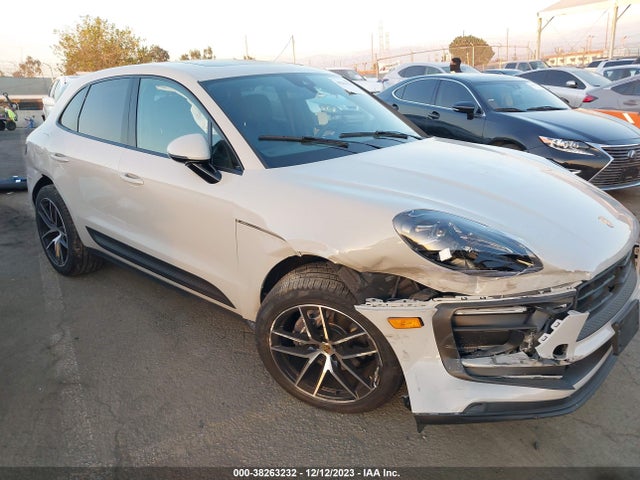 2023 PORSCHE MACAN WP1AA2A57PLB09599 Photo 0