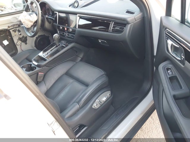 2023 PORSCHE MACAN WP1AA2A57PLB09599 Photo 4