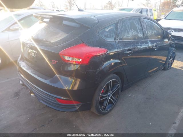 2015 FORD FOCUS 1FADP3L95FL365697 Photo 3