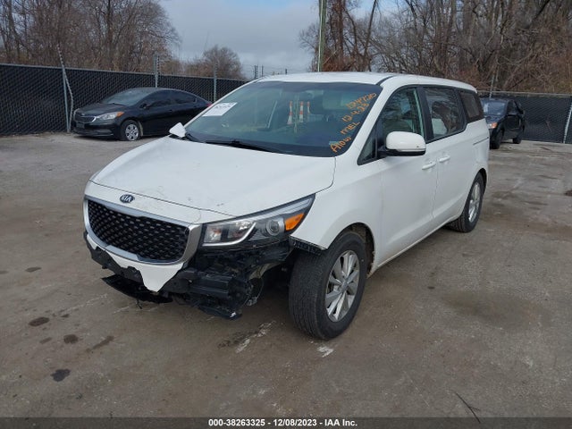 KNDMA5C12J6386368 KIA Sedona L
