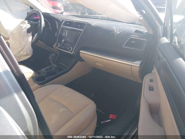 2019 SUBARU LEGACY 2.5I LIMITED VIN: 4S3BNAN61K3009269