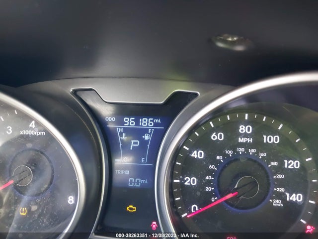 2012 HYUNDAI VELOSTER BASE W/GRAY VIN: KMHTC6AD2CU048391