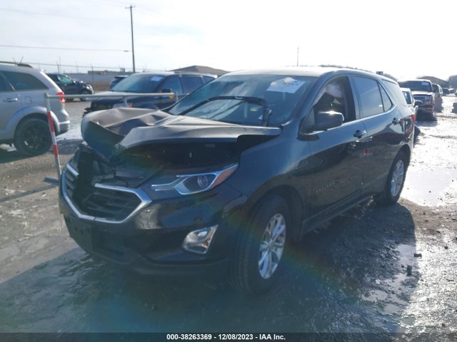 Chevrolet EQUINOX LT 2018 2GNAXSEV1J6279474 Image 2