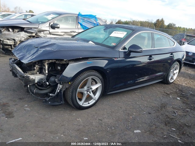 WAUENCF57JA007256 Audi A5 2.0t Premium