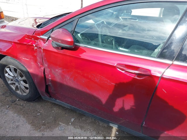 2015 FORD FUSION S VIN: 3FA6P0G74FR231409